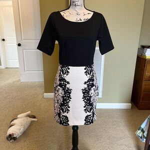 LC Lauren Conrad floral dress size 10